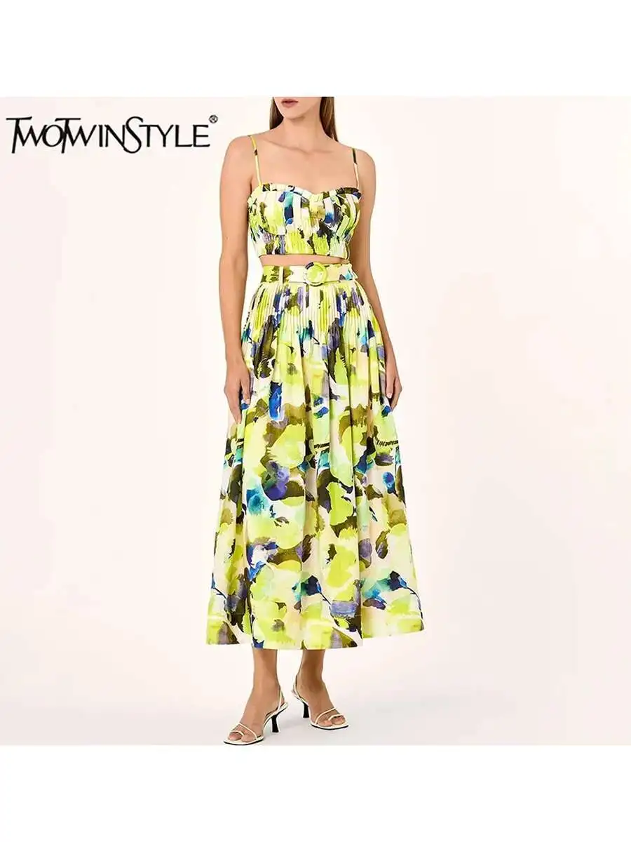 TWOTWINSTYLE Two Piece Sets For Women Square Collar Backless Tunic Tops High Waist Long Skirts Hit Color Set Female Autumn New
TWOTWINSTYLE Two Piece Sets For Women Square Collar Backless Tunic Tops High Waist Long Skirts Hit Color Set Female Autumn New