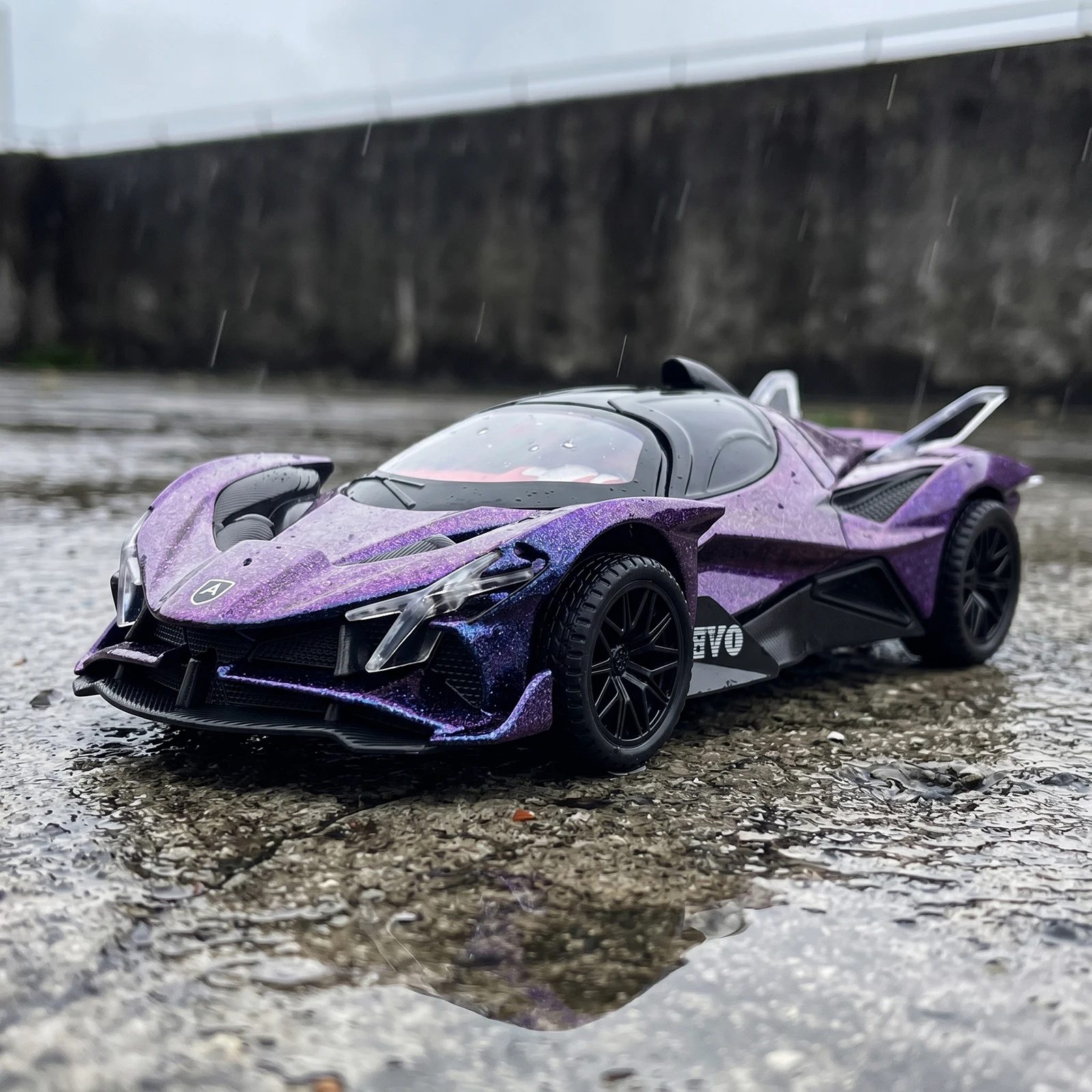 1:32 EVO Intensa Emozione Limited Edition Hypercar High Simulation Miniature Holiday Present Gift & Home Trendy Ornament
1:32 EVO Intensa Emozione Limited Edition Hypercar High Simulation Miniature Holiday Present Gift & Home Trendy Ornament