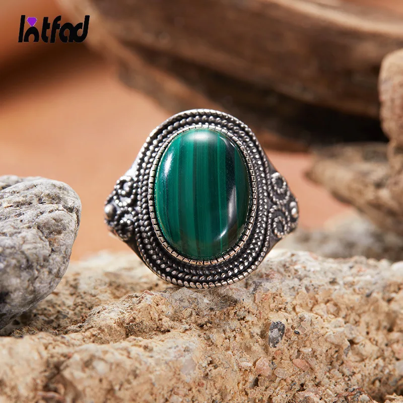 S925 Sterling Silver Vintage Natural Malachite Ring 10 * 14mm Large Stone Ring Tiger's Eye Stone Index Finger Ring for Women Men
S925 Sterling Silver Vintage Natural Malachite Ring 10 * 14mm Large Stone Ring Tiger's Eye Stone Index Finger Ring for Women Men