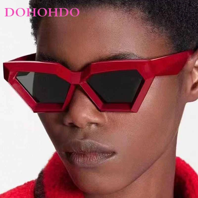 Luxury Designer Irregular Square Thick Frame Women Sunglasses New Fashion Punk Men Sunglass Outdoor Driving Shades Female UV400
Luxury Designer Irregular Square Thick Frame Women Sunglasses New Fashion Punk Men Sunglass Outdoor Driving Shades Female UV400