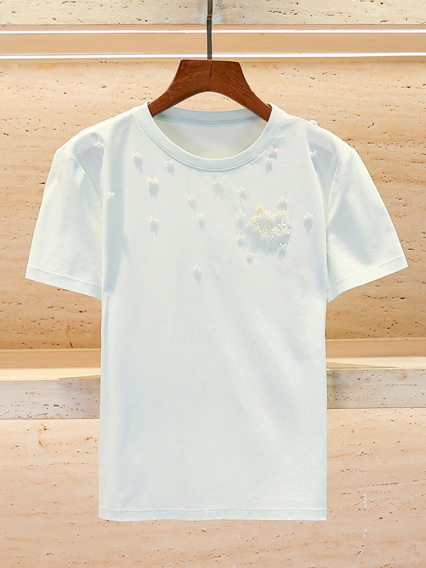 Sweet Casual Beaded T-Shirt Top for Women High-End Spring Summer New Arrival Comfortable Breathable Loose Fit round Neck Shor...
Sweet Casual Beaded T-Shirt Top for Women High-End Spring Summer New Arrival Comfortable Breathable Loose Fit round Neck Shor...