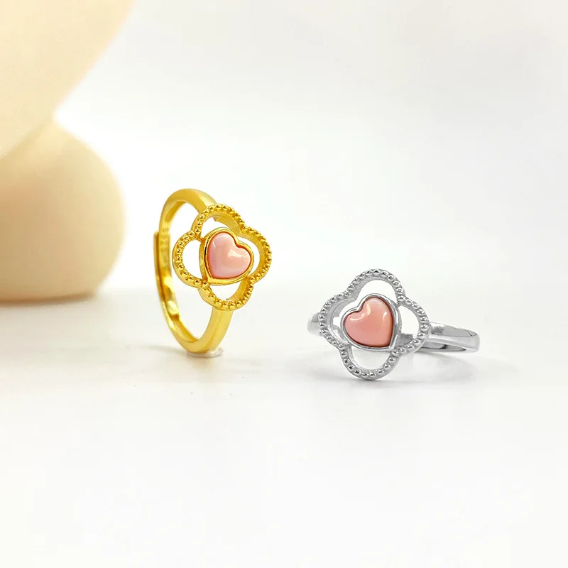 Dawn's Jewel S925 Sterling Silver Romantic Love Bracelet Niche Fashion High-end Queen Shell Ring
Dawn's Jewel S925 Sterling Silver Romantic Love Bracelet Niche Fashion High-end Queen Shell Ring