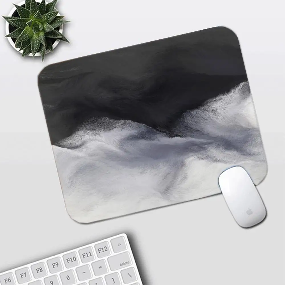 Abstract ink fluid mouse pad Minimalist cloud texture large desk pad Anti-slip computer keyboard pad
Abstract ink fluid mouse pad Minimalist cloud texture large desk pad Anti-slip computer keyboard pad