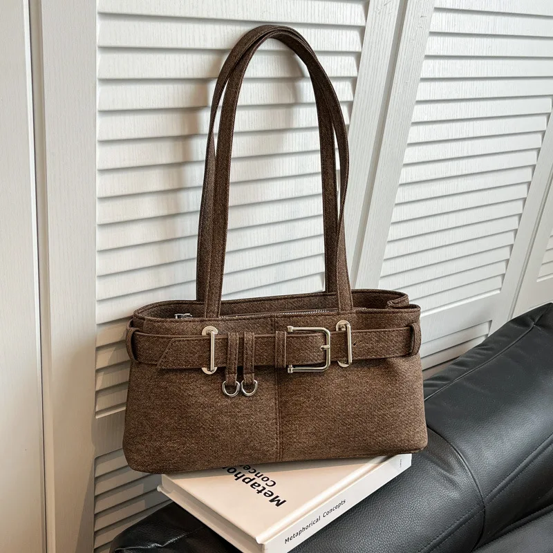 2025 A/W Vintage Underarm Shoulder Bag for Women, Genuine Leather Multi-way Crossbody Purse, Retro Chic Large Capacity Tote
2025 A/W Vintage Underarm Shoulder Bag for Women, Genuine Leather Multi-way Crossbody Purse, Retro Chic Large Capacity Tote