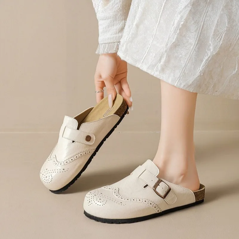 Retro Womens Shoes Luxury Genuine Leather Mueller Slippers for Woman Exquisite Brogues Casual Shoes Designer Shoes Zapatos Mujer
Retro Womens Shoes Luxury Genuine Leather Mueller Slippers for Woman Exquisite Brogues Casual Shoes Designer Shoes Zapatos Mujer