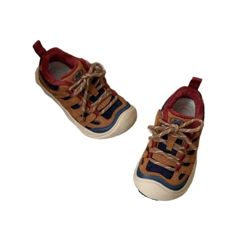 Boys' autumn winter outdoor Baotou rubber anti slip hiking shoes girls' genuine leather lightweight running leisure sports shoe
Boys' autumn winter outdoor Baotou rubber anti slip hiking shoes girls' genuine leather lightweight running leisure sports shoe