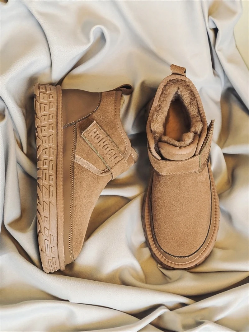Anti-Slip Winter Snow Boots Men's Casual Short Outdoor Thick Bottom Bread Shoe Magic Tape Northeast Cotton Shoe PU Material
Anti-Slip Winter Snow Boots Men's Casual Short Outdoor Thick Bottom Bread Shoe Magic Tape Northeast Cotton Shoe PU Material