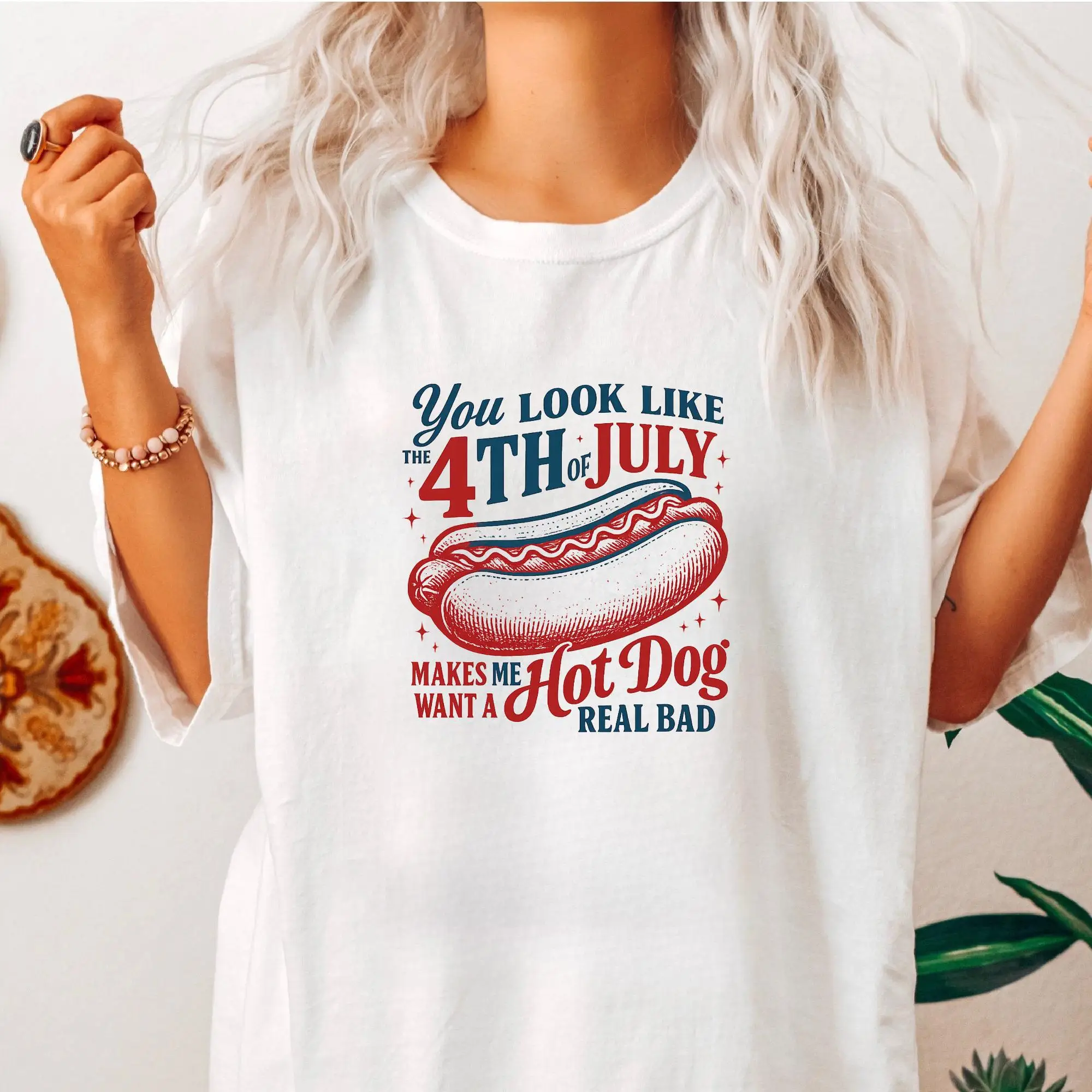 You LOOK LIKE THE 4TH OF JULY MAKES ME WANT A Hot Dog REAL BAD Pattern Tops for Womens Patriotism Graphic Tees
You LOOK LIKE THE 4TH OF JULY MAKES ME WANT A Hot Dog REAL BAD Pattern Tops for Womens Patriotism Graphic Tees