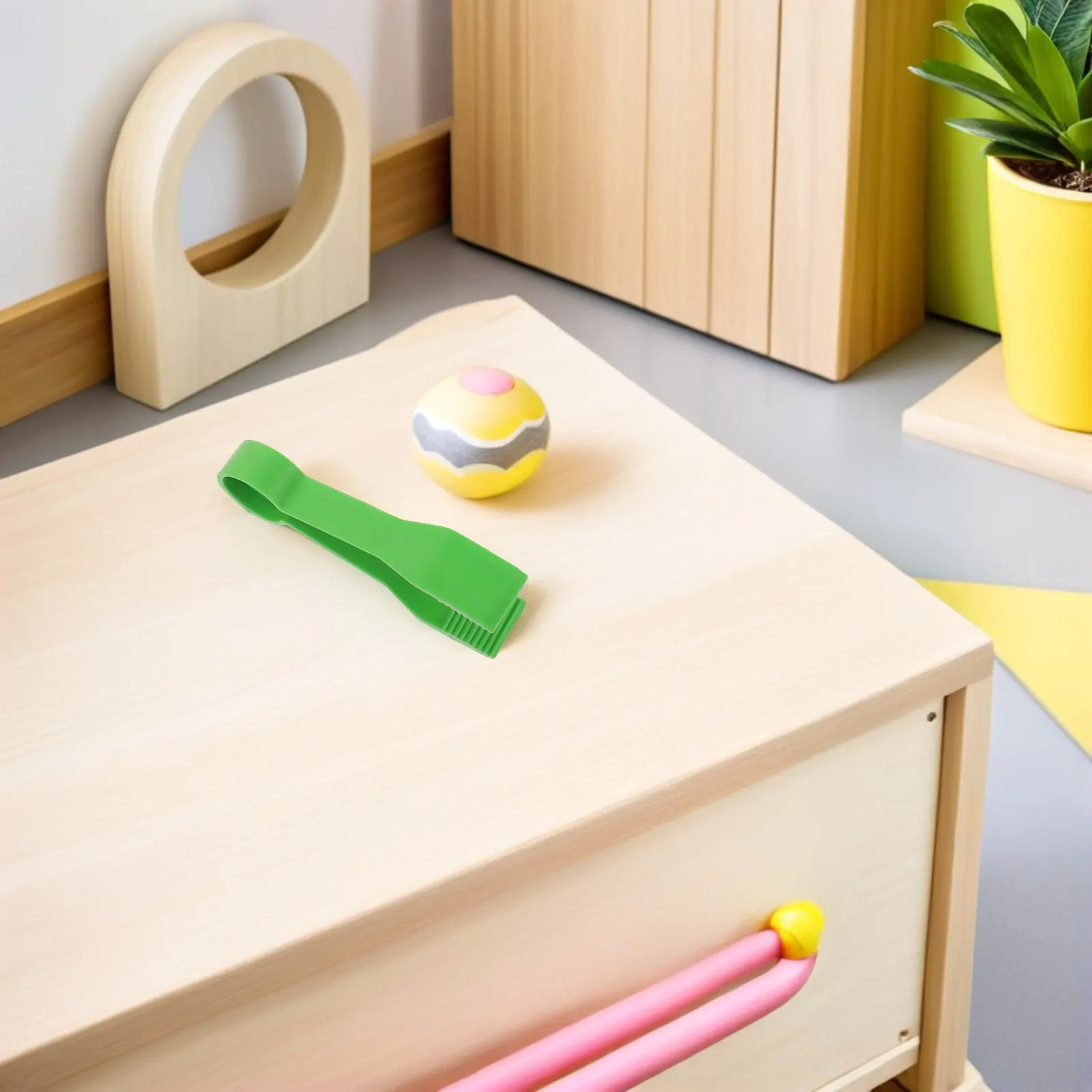 Набор из 40 детских пинцетов для исследования, эргономичные пластиковые щипцы для развития мелкой моторики, занятий в классе, для малышей
Набор из 40 детских пинцетов для исследования, эргономичные пластиковые щипцы для развития мелкой моторики, занятий в классе, для малышей