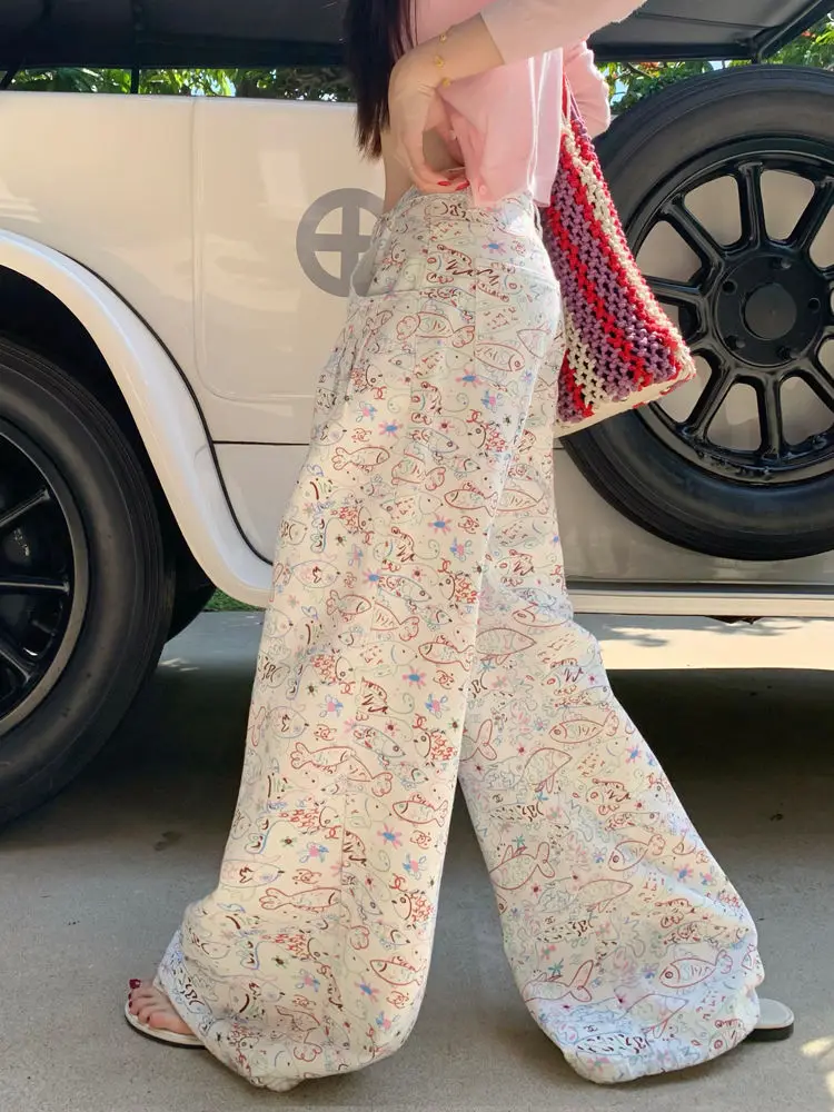 cool loose wide-leg jeans women's large size childlike fun small fish graffiti printing loose and thin straight-leg pants
cool loose wide-leg jeans women's large size childlike fun small fish graffiti printing loose and thin straight-leg pants