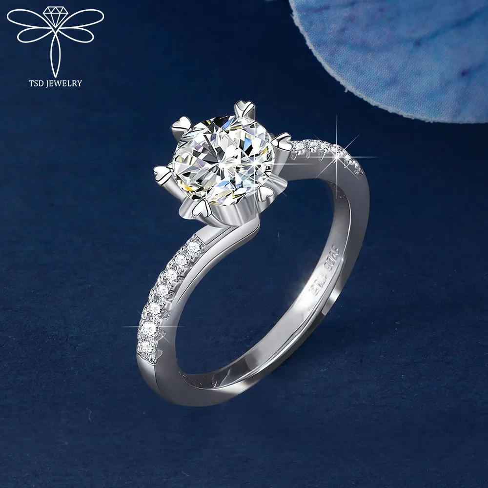 100% 1 карат стерлингового серебра 925 пробы муассанит нерегулярные кольца D цвет пасьянс блестящие бриллианты обручальное кольцо женские ювелирные изделия
100% 1 карат стерлингового серебра 925 пробы муассанит нерегулярные кольца D цвет пасьянс блестящие бриллианты обручальное кольцо женские ювелирные изделия