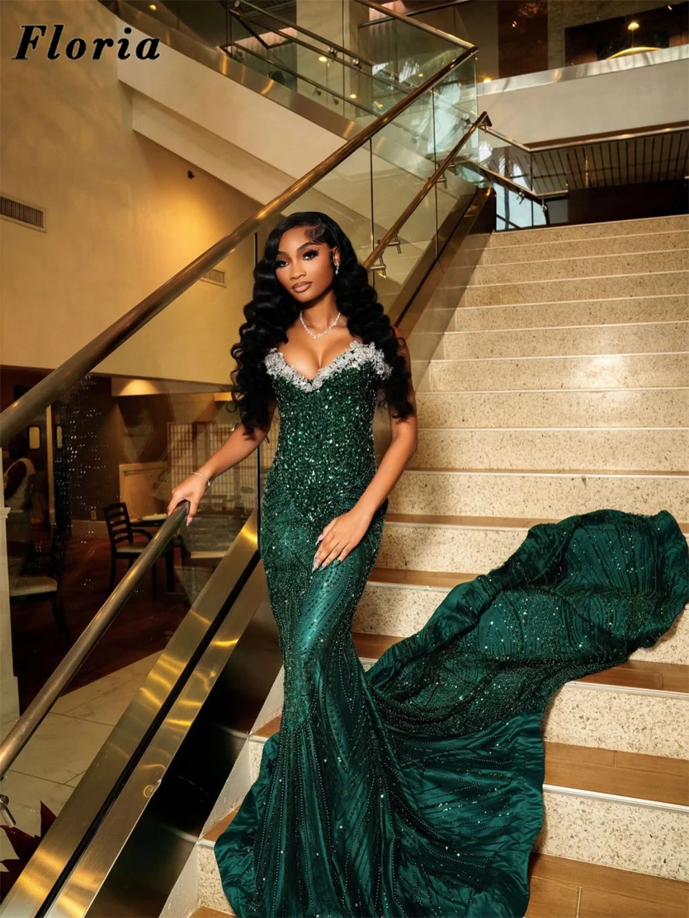 African Glitter Green Beaded Prom Dresses Long Train Aso Ebi Sequins Evening Dress Strapless Engagement Party Gowns Customized
African Glitter Green Beaded Prom Dresses Long Train Aso Ebi Sequins Evening Dress Strapless Engagement Party Gowns Customized