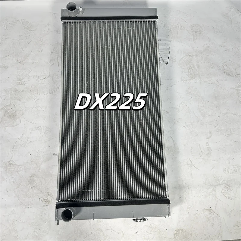 440211-00823 K1008126 For Daewoo Doosan Water Radiator DX225LC Water Radiator Excavator
440211-00823 K1008126 For Daewoo Doosan Water Radiator DX225LC Water Radiator Excavator