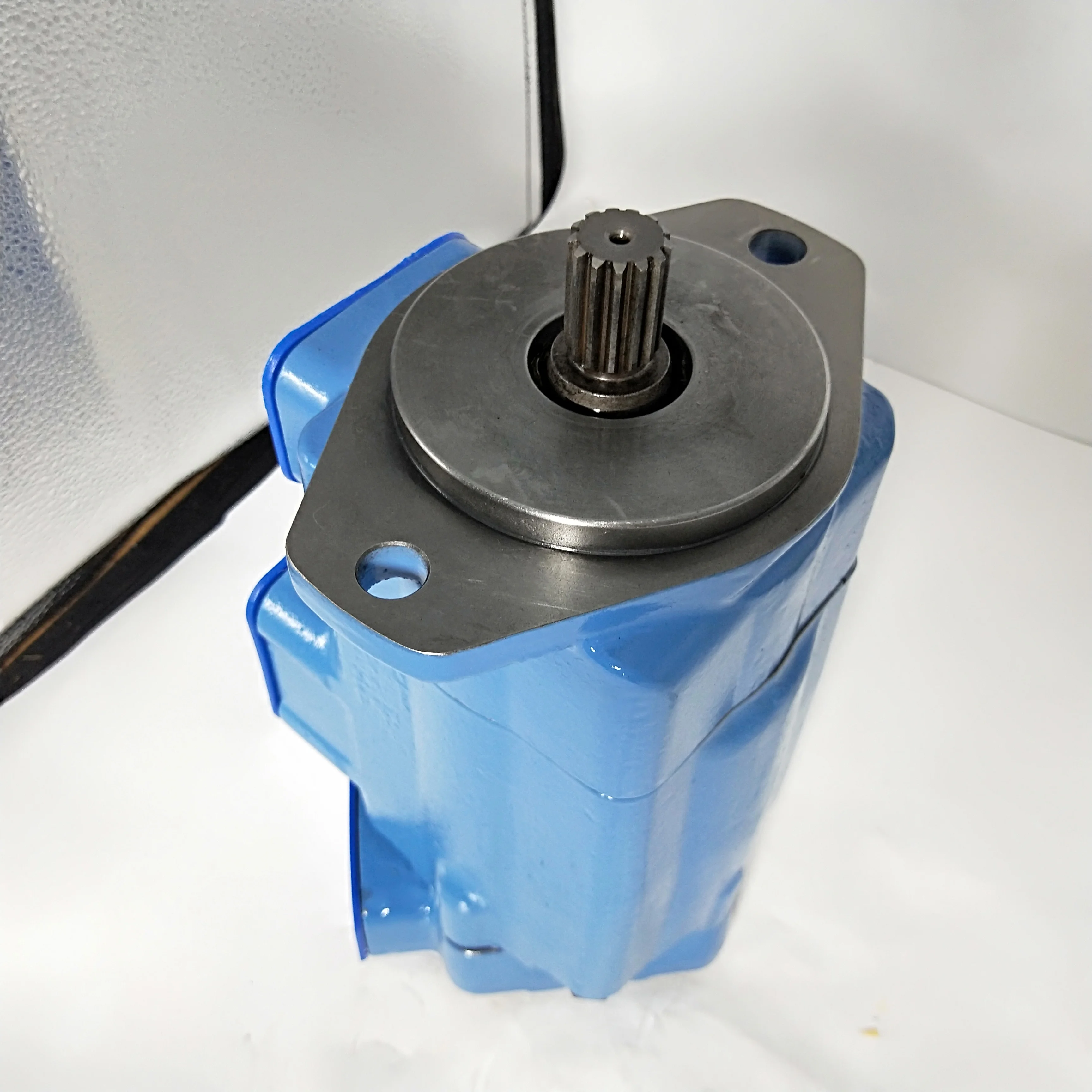 25VQ 35VQ 45VQ Series 2520V12-A5-1AA-20-282 Vane Pumps 20VQ5A-1A30 Vane Single Pump 2520V12A5-1AB-22 2520VQ21A5S-123CB-20
25VQ 35VQ 45VQ Series 2520V12-A5-1AA-20-282 Vane Pumps 20VQ5A-1A30 Vane Single Pump 2520V12A5-1AB-22 2520VQ21A5S-123CB-20
