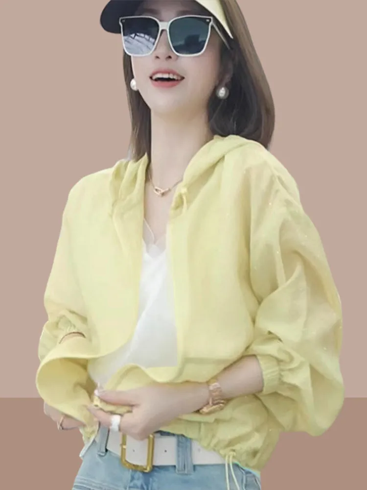Women's Ice Silk Sun Protection Clothing Summer New Loose Casual Outdoor Hat Sunshade Outerwear Cardigan Short Jacket
Women's Ice Silk Sun Protection Clothing Summer New Loose Casual Outdoor Hat Sunshade Outerwear Cardigan Short Jacket