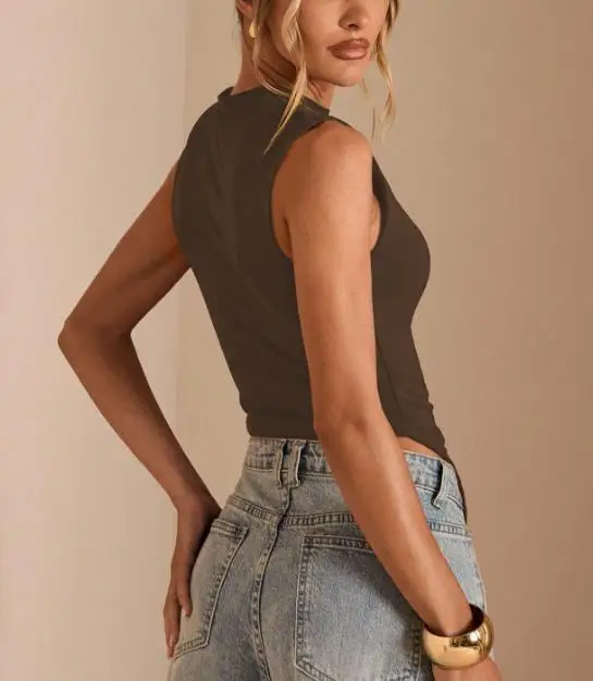 Summer New Y2K Fashionable Elegant Simple Trendy High Street Style Pleated Irregular Design Tight Fitting Sleeveless Party Vest
Summer New Y2K Fashionable Elegant Simple Trendy High Street Style Pleated Irregular Design Tight Fitting Sleeveless Party Vest