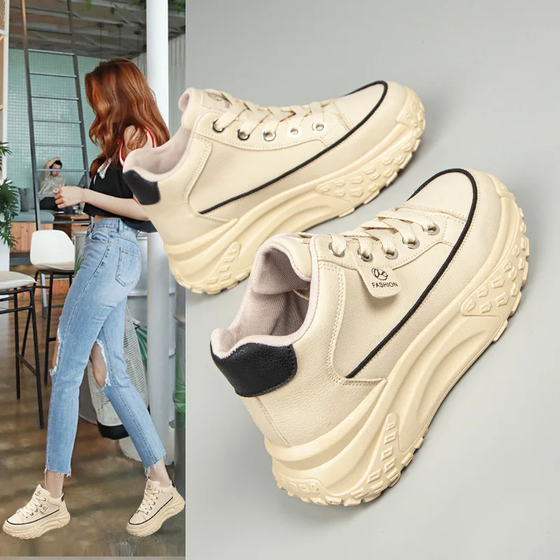 Ladies Vulcanized Dad Shoes Trendy Autumn New Item Versatile Retro Small Anti Slip Warm Sports Thick Soled Women Shoes
Ladies Vulcanized Dad Shoes Trendy Autumn New Item Versatile Retro Small Anti Slip Warm Sports Thick Soled Women Shoes