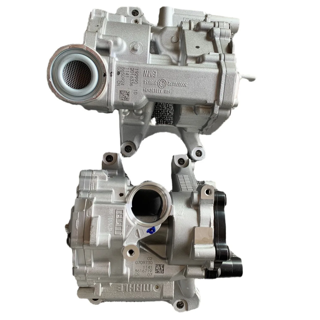 Applicable To BMW B38b48 3 Series Oil Pump 11417624135 11418616719 Genuine Durable
Applicable To BMW B38b48 3 Series Oil Pump 11417624135 11418616719 Genuine Durable