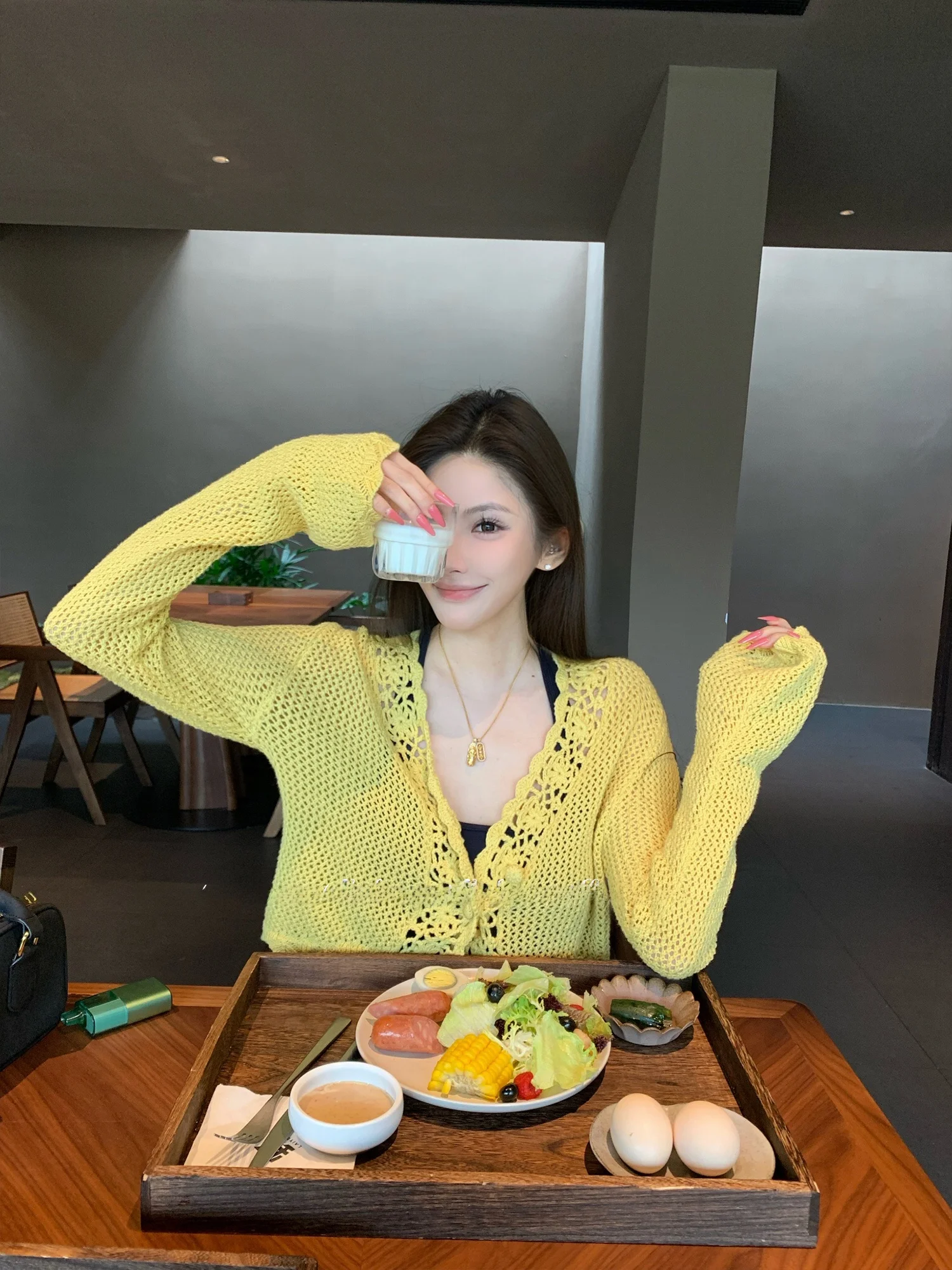 F PROJECT Lemon Soda Heavy Embroidery Knitted Open Cardigan Women's Inner Shirt Hollow out Long Sleeve Loose Fit Spring
F PROJECT Lemon Soda Heavy Embroidery Knitted Open Cardigan Women's Inner Shirt Hollow out Long Sleeve Loose Fit Spring