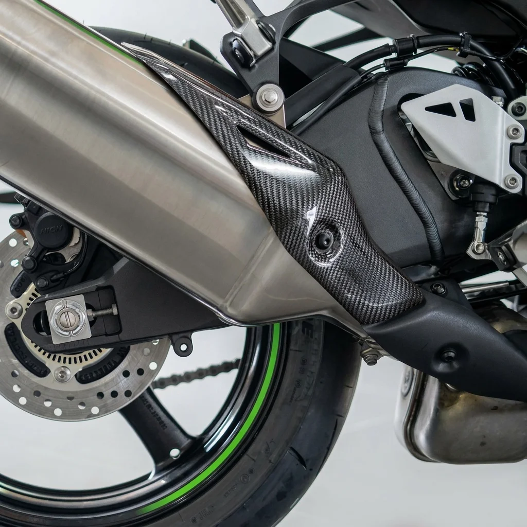 Carbon Fiber Motorcycle Exhaust Muffler Protection Cover for Kawasaki ZX-10R ZX-10RR 2021-2026
Carbon Fiber Motorcycle Exhaust Muffler Protection Cover for Kawasaki ZX-10R ZX-10RR 2021-2026