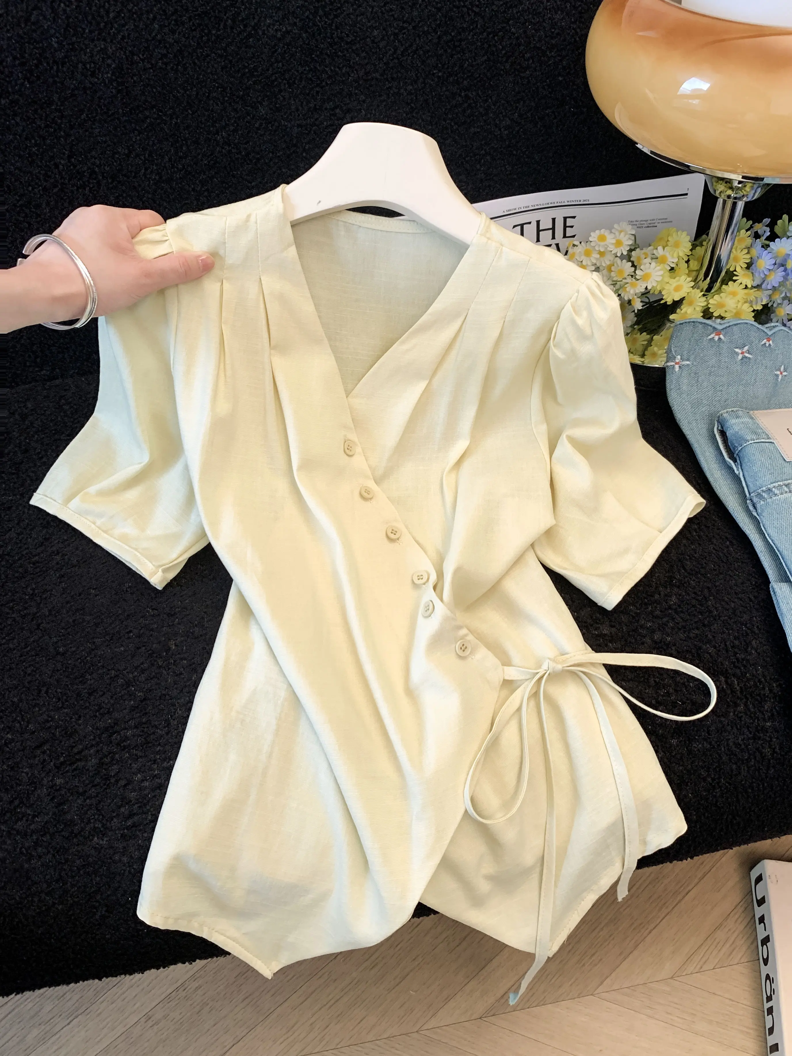 Chic Women's V Neck Blouse Summer Short Sleeve Shirts Tie Waist Lace Up Peplum Tops Elegant Slim Fit Office Lady Work Blouses
Chic Women's V Neck Blouse Summer Short Sleeve Shirts Tie Waist Lace Up Peplum Tops Elegant Slim Fit Office Lady Work Blouses