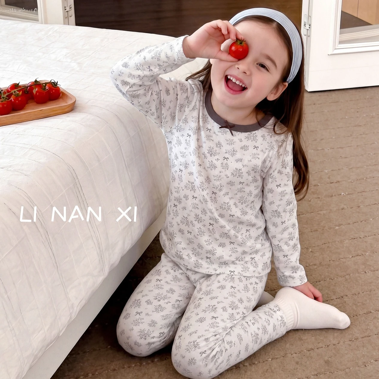 Girls Set 2026 Spring and Autumn New Children's Clothing Korean Style Girl Baby Flowers Soft Home Clothes Two Sets
Girls Set 2026 Spring and Autumn New Children's Clothing Korean Style Girl Baby Flowers Soft Home Clothes Two Sets