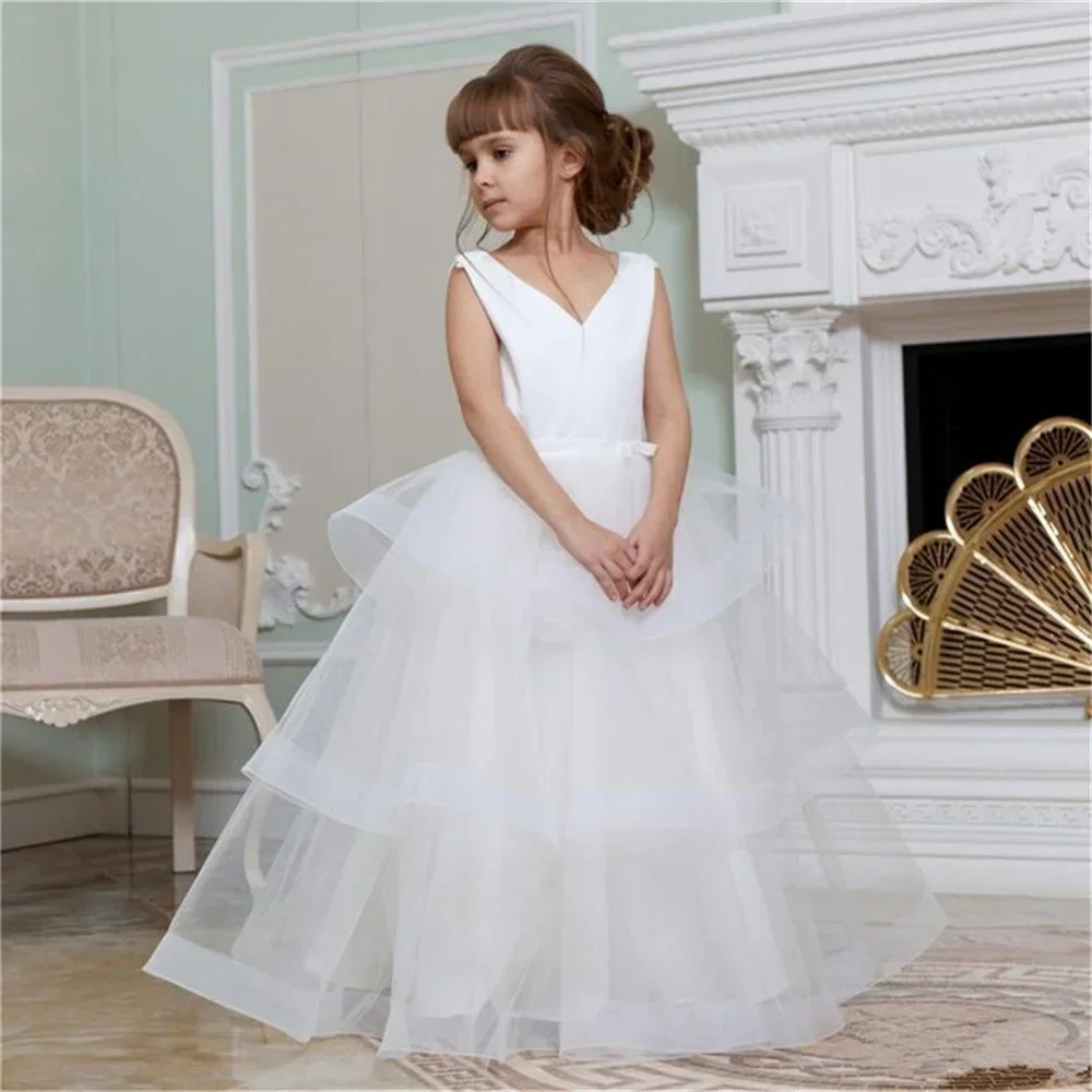White Flower Girl Dress Layered Tulle Lace Backless V-neck Little Girl Wedding Birthday Party First Communion Holiday Dresses
White Flower Girl Dress Layered Tulle Lace Backless V-neck Little Girl Wedding Birthday Party First Communion Holiday Dresses