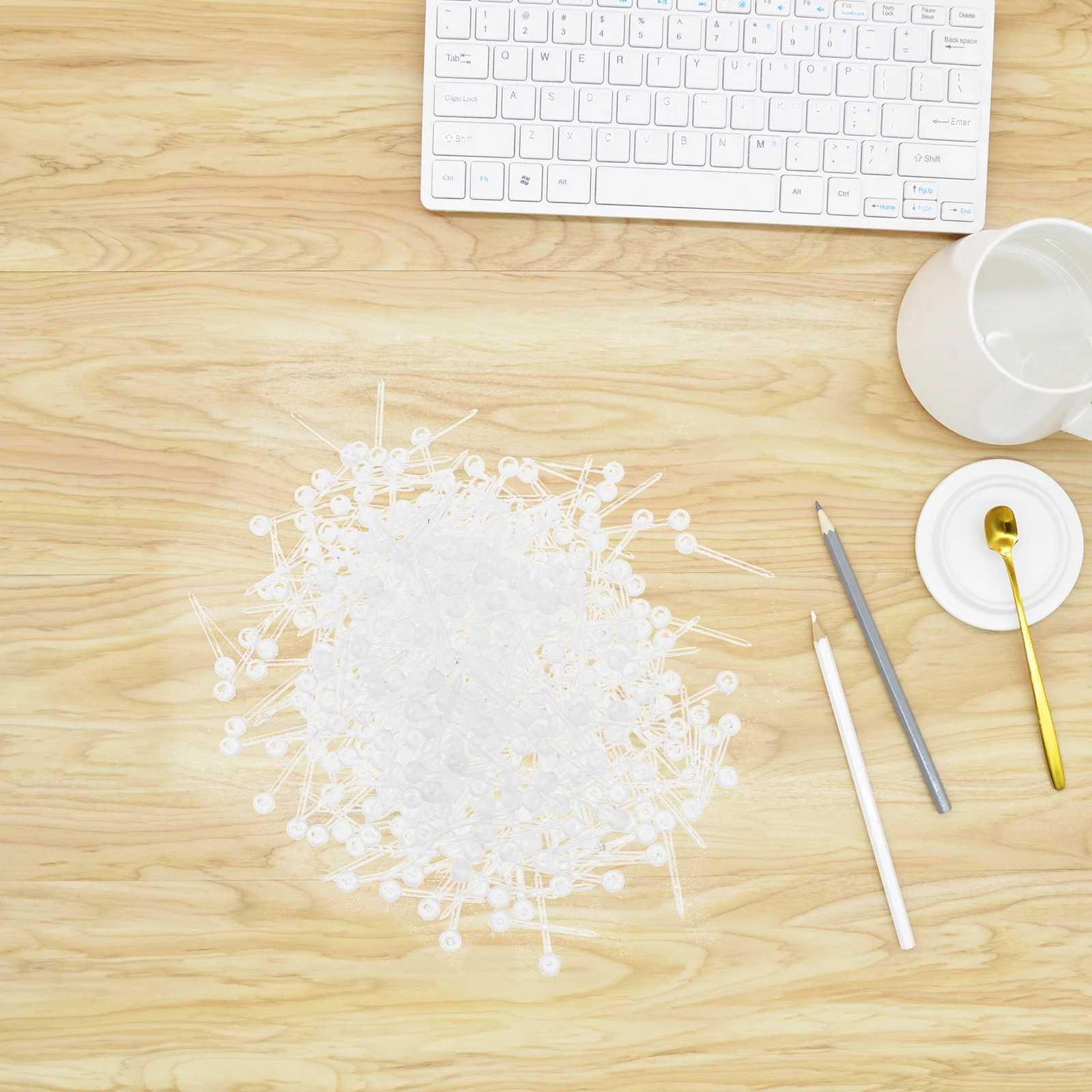 1000Pcs Round Head Foam Ball Pins Transparent Sequin Tacks Handicraft Pins Xmas Craft Supply Sequin Tacks Handicraft Accessory
1000Pcs Round Head Foam Ball Pins Transparent Sequin Tacks Handicraft Pins Xmas Craft Supply Sequin Tacks Handicraft Accessory