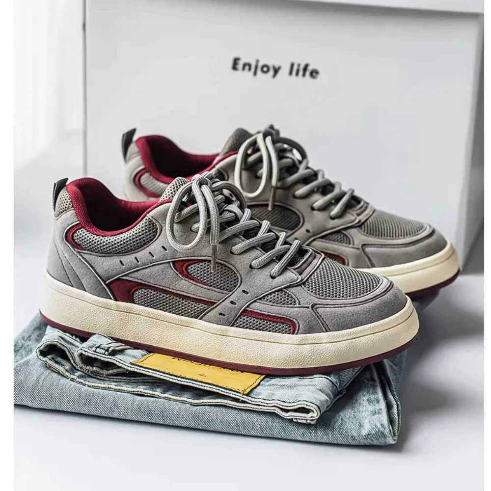 New Men's Summer Triple Vulcanization Trendy Mesh Panel Shoes Bread Shoes
New Men's Summer Triple Vulcanization Trendy Mesh Panel Shoes Bread Shoes