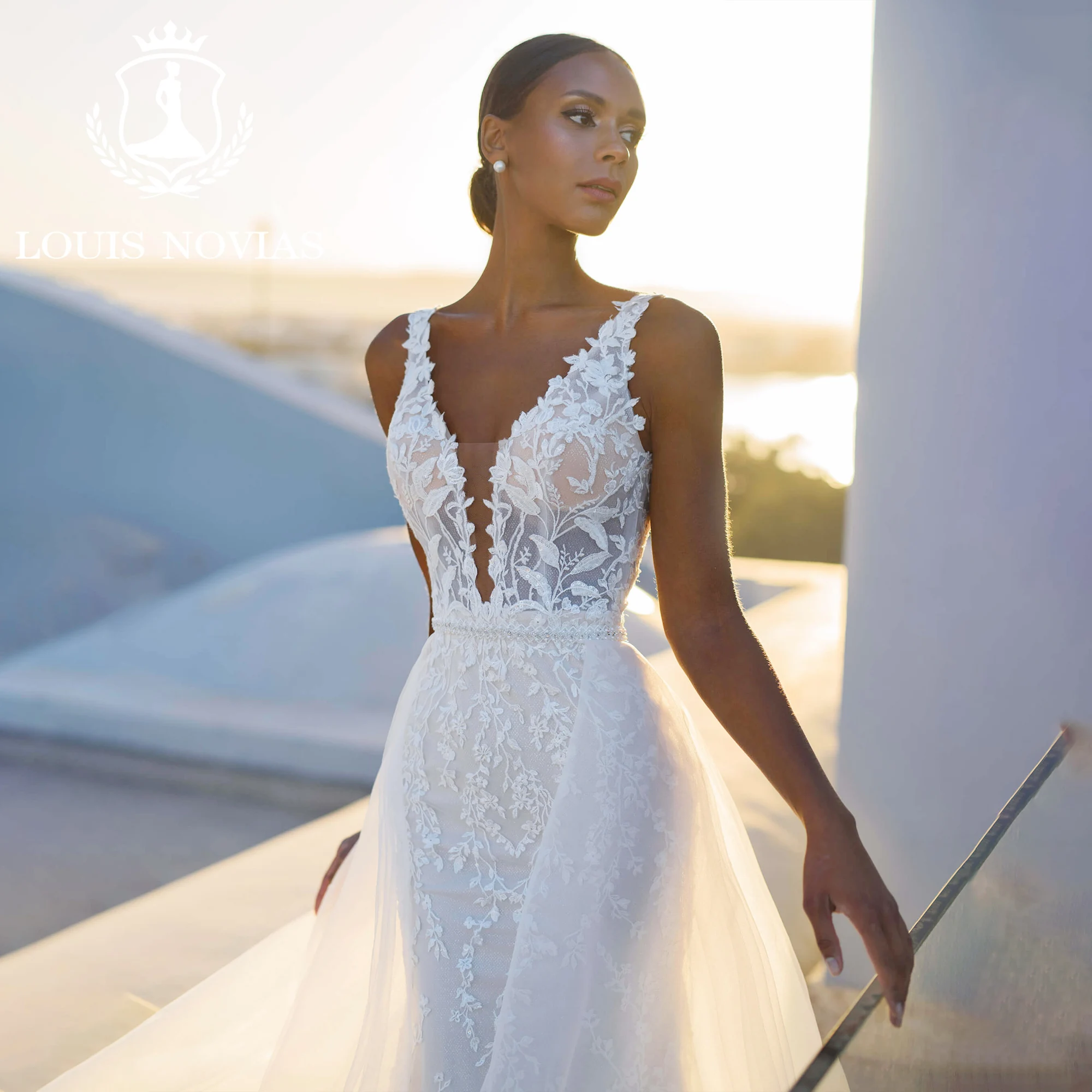LOUIS NOVIAS свадебное платье русалки для женщин с глубоким v-образным вырезом и аппликацией, кружевное свадебное платье со съемным шлейфом, Vestidos De Novia
LOUIS NOVIAS свадебное платье русалки для женщин с глубоким v-образным вырезом и аппликацией, кружевное свадебное платье со съемным шлейфом, Vestidos De Novia