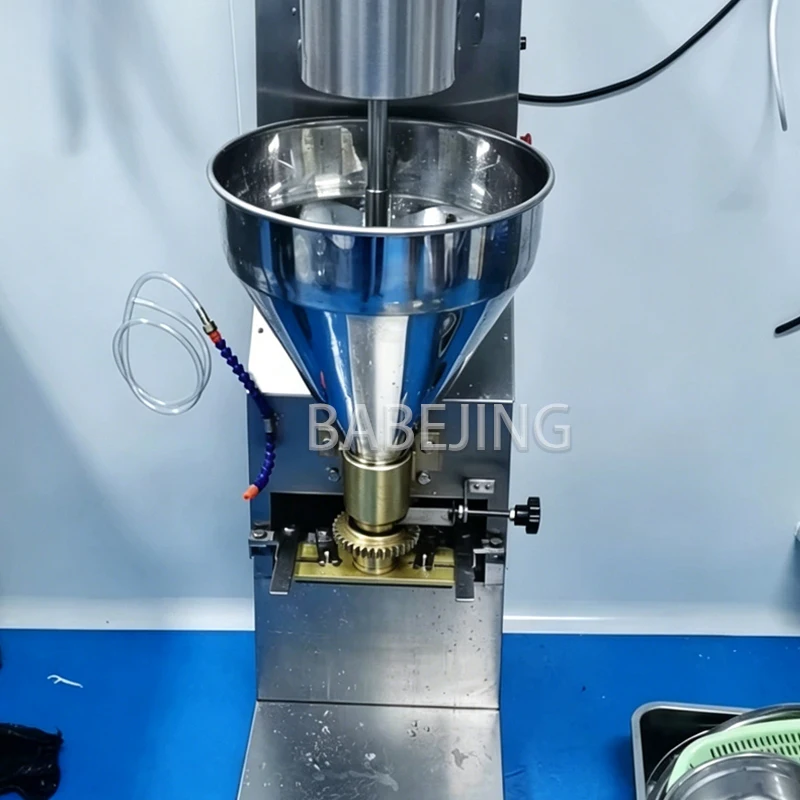 Commercial High-Quality Multi-Function Rice-Meat Dumpling Maker Machine for Fish And Chicken Meatballs
Commercial High-Quality Multi-Function Rice-Meat Dumpling Maker Machine for Fish And Chicken Meatballs