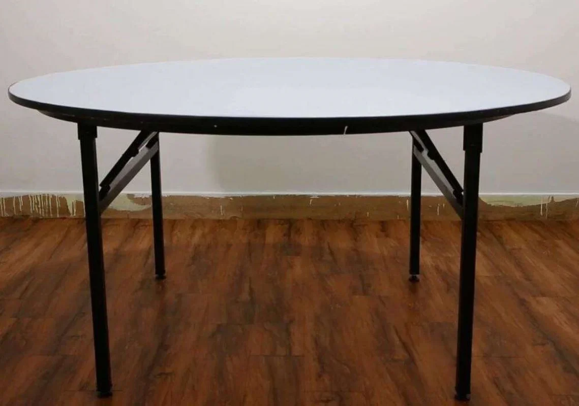 'foldable round table top steel folding table round wedding banquet tables and chairs
'foldable round table top steel folding table round wedding banquet tables and chairs