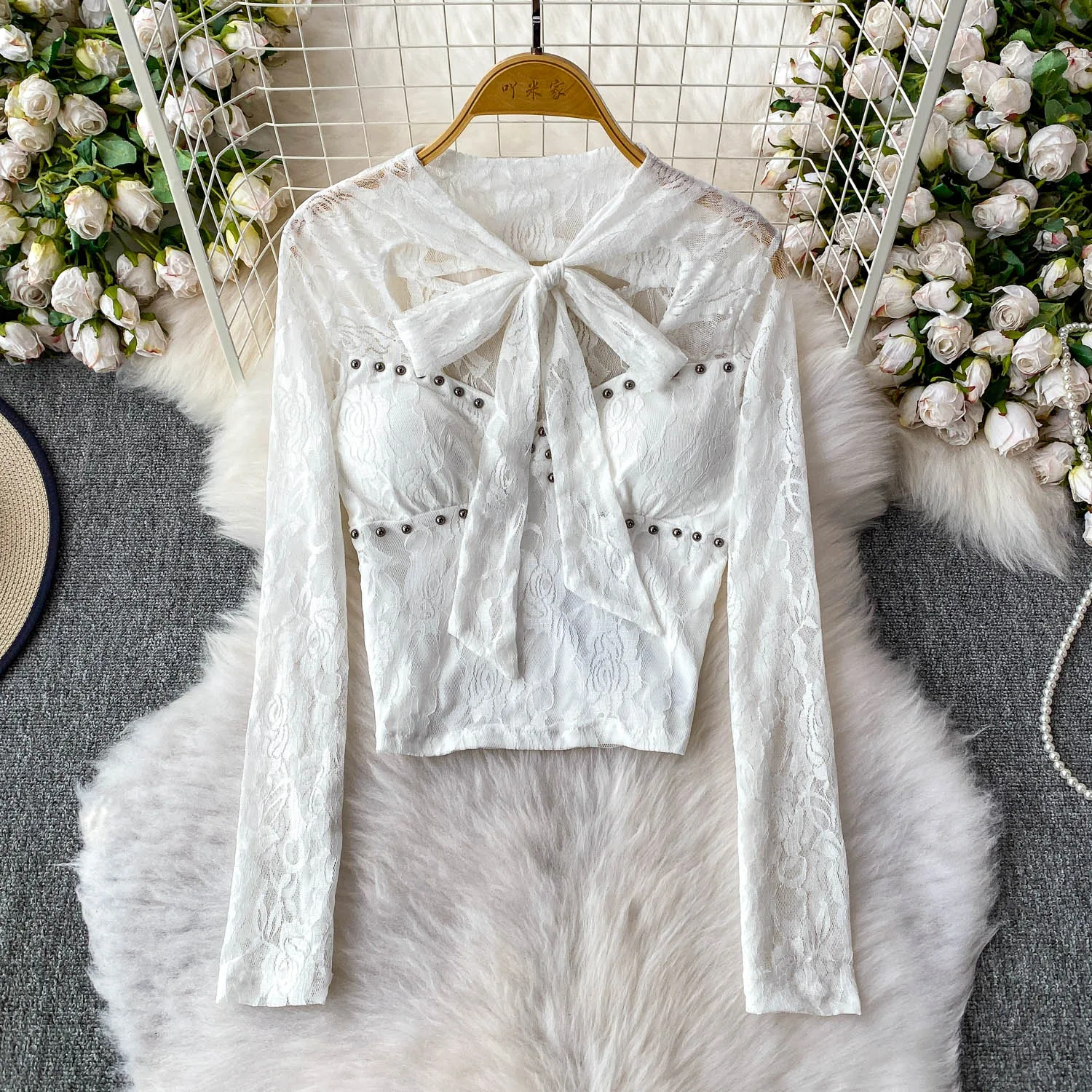 Женские топы с кружевным бантом и заклепками на груди, женские зимние элегантные пуловеры для свадебного фестиваля и праздника, футболки на день рождения, милый сексуальный топ
Женские топы с кружевным бантом и заклепками на груди, женские зимние элегантные пуловеры для свадебного фестиваля и праздника, футболки на день рождения, милый сексуальный топ