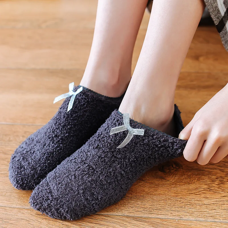 Unisex Winter Floor Socks Anti-slip Sock Slippers Home Short Yoga Sock Furry Warm Ankle Socks Fleece Sock Keep-Warm Shoe Socks
Unisex Winter Floor Socks Anti-slip Sock Slippers Home Short Yoga Sock Furry Warm Ankle Socks Fleece Sock Keep-Warm Shoe Socks
