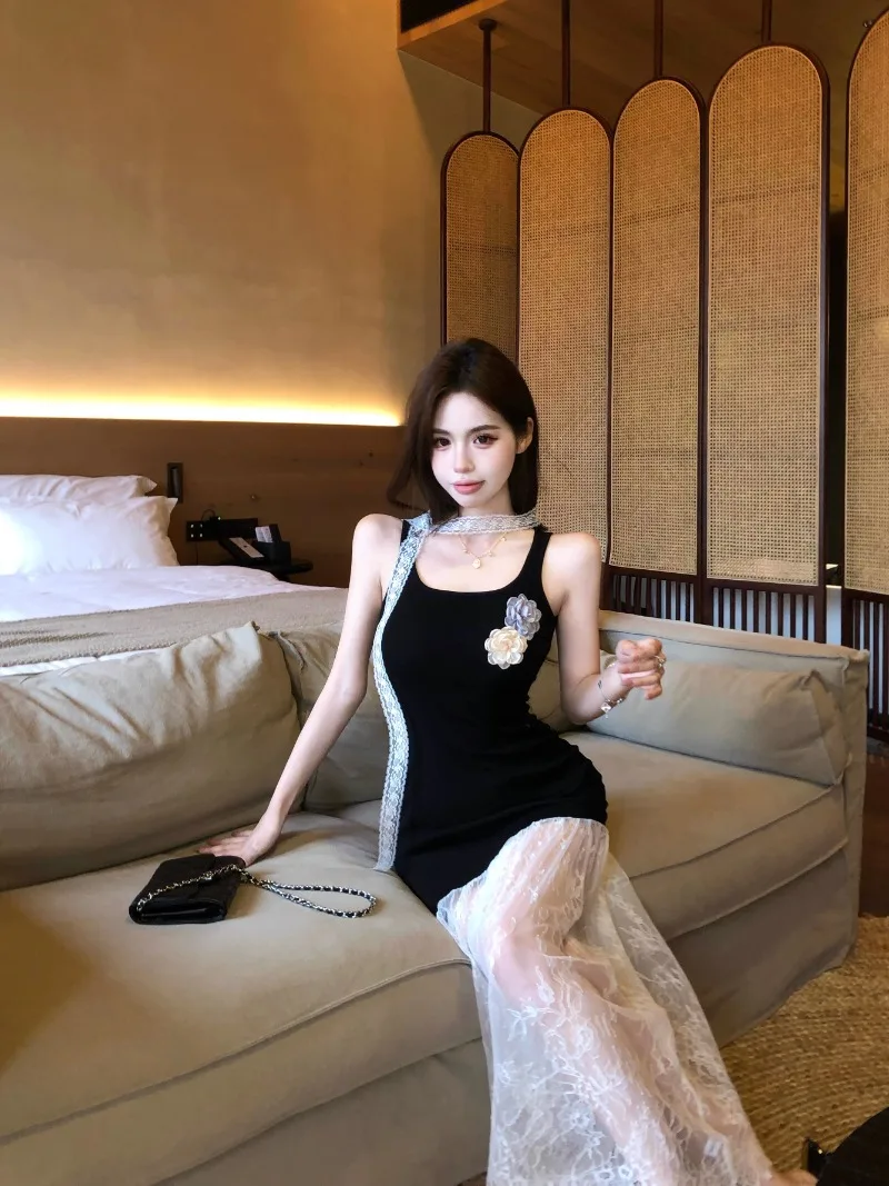 Pure Sexy Flower Black Strap Dress Women's Summer Hot Girl Mesh Patchwork Slim Fit Wrap Hip Long Dress Fashion Female Clothes
Pure Sexy Flower Black Strap Dress Women's Summer Hot Girl Mesh Patchwork Slim Fit Wrap Hip Long Dress Fashion Female Clothes