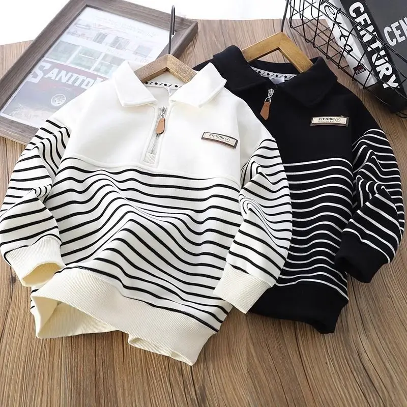 Boys' Sweatshirt Autumn Winter 2026 New One-piece Fleece Striped Children's Half-zip Fleece-lined Thickened Top for Older Kids
Boys' Sweatshirt Autumn Winter 2026 New One-piece Fleece Striped Children's Half-zip Fleece-lined Thickened Top for Older Kids