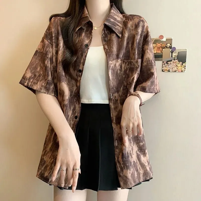 Women's Vintage Tie Dye Short Sleeve Shirt Loose Oversized Sun Protection Blouse Casual Button Down Top
Women's Vintage Tie Dye Short Sleeve Shirt Loose Oversized Sun Protection Blouse Casual Button Down Top