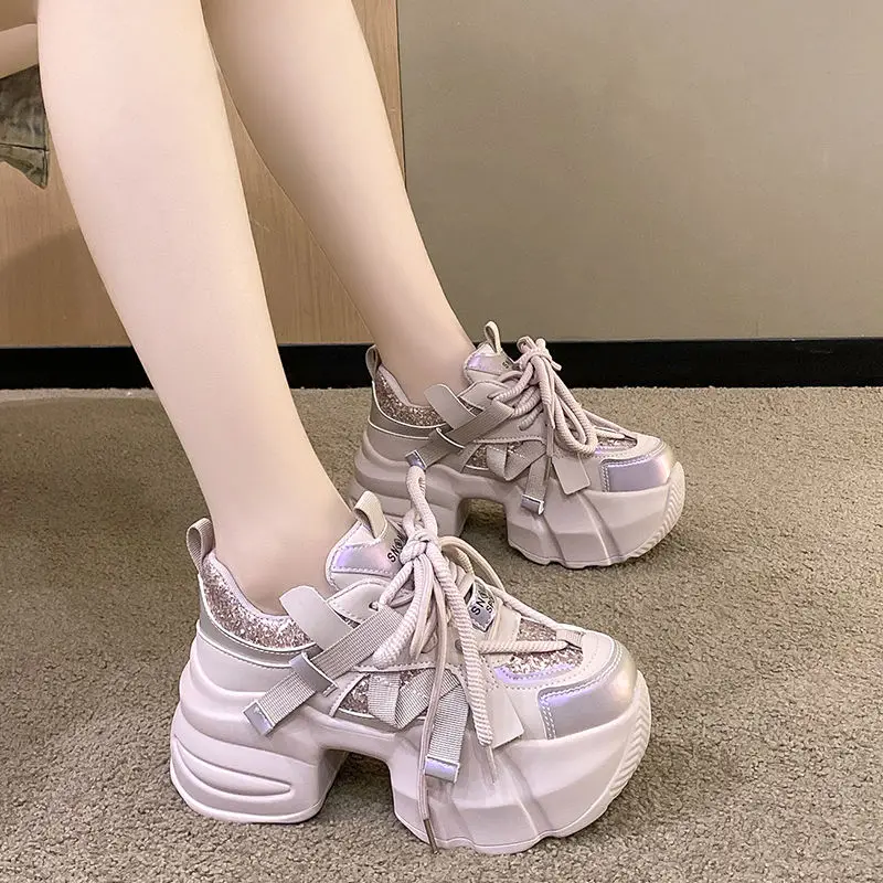 New Fashion Summer Women's Platform Sneakers Thick Bottom Breathable Mesh Casual Shoes 7CM High Heel Sports Dad Shoes Woman
New Fashion Summer Women's Platform Sneakers Thick Bottom Breathable Mesh Casual Shoes 7CM High Heel Sports Dad Shoes Woman