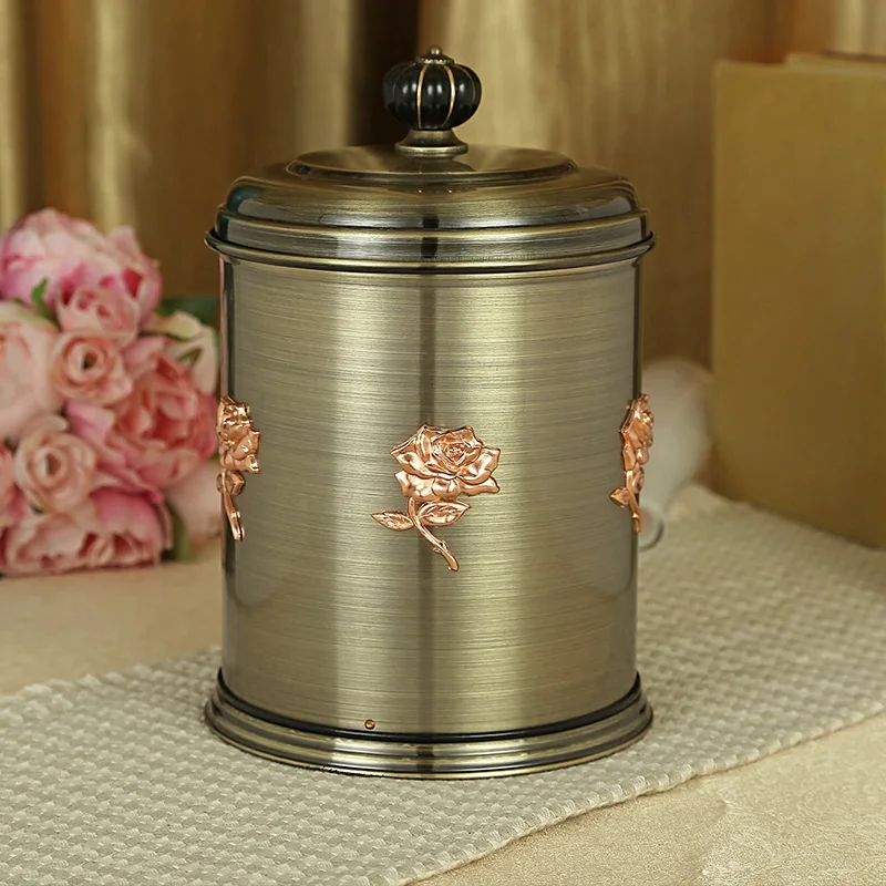 Desktop trash can small mini desktop European home light luxury living room organizer with lid idea
Desktop trash can small mini desktop European home light luxury living room organizer with lid idea