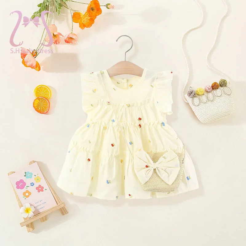 Summer Baby Girl Beige Dress Newborn Pure Cotton Lace Sleeveless Toddler Cherry dresses Sweet Infant Children's Clothes Kid Wear
Summer Baby Girl Beige Dress Newborn Pure Cotton Lace Sleeveless Toddler Cherry dresses Sweet Infant Children's Clothes Kid Wear