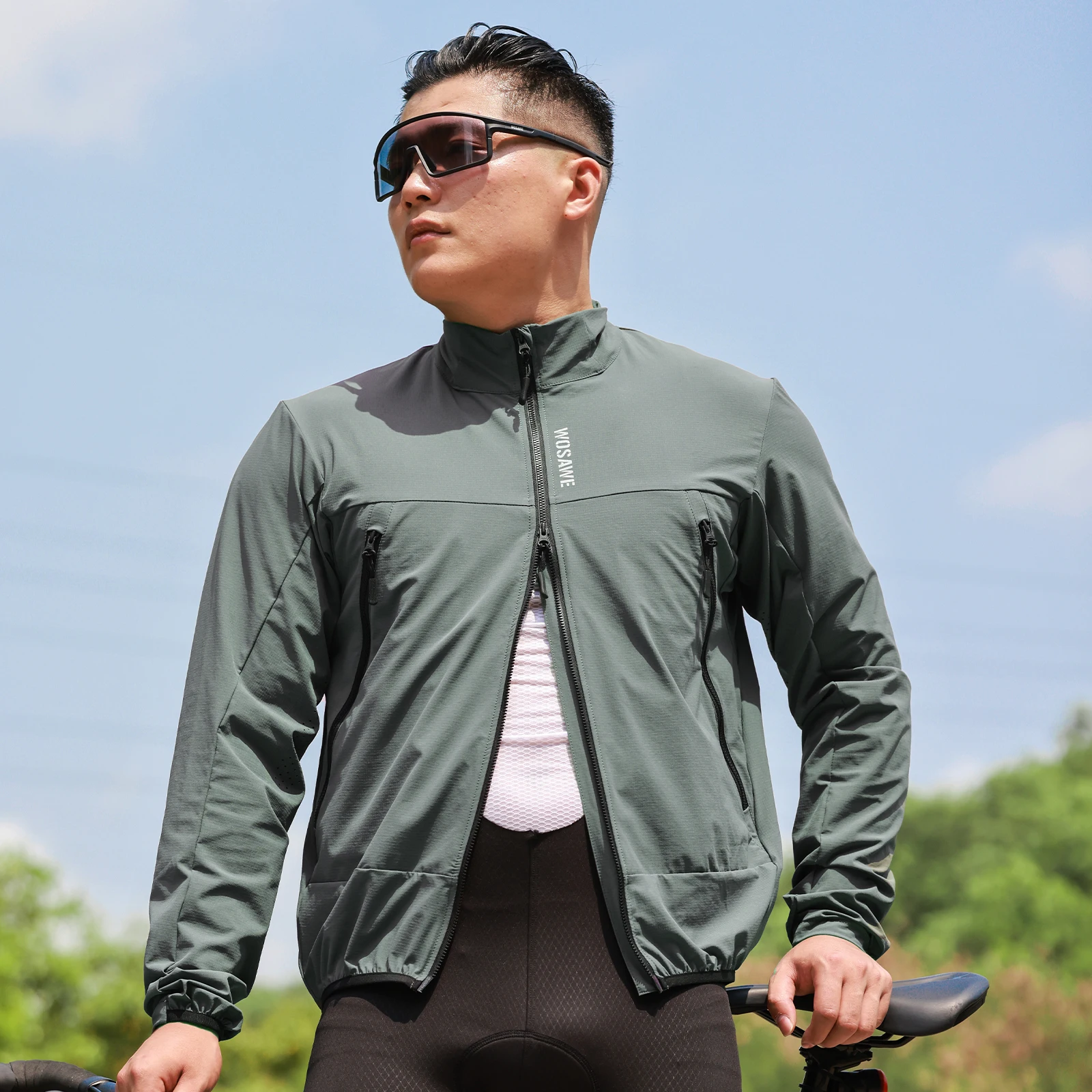 WOSAWE Windproof Cycling Jacket with YKK Two way Zipper Water-Repellent Reflective Riding Hiking Windbreaker Side Pockets
WOSAWE Windproof Cycling Jacket with YKK Two way Zipper Water-Repellent Reflective Riding Hiking Windbreaker Side Pockets