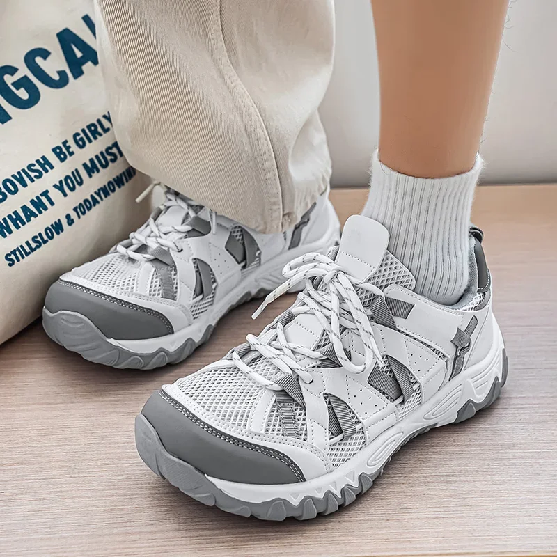 Universal All Outfit Fit Unisex Mesh Sport Running Shoes All Round Knit Vent Layout Match Multiple Daily Casual Outfits Outdoor
Universal All Outfit Fit Unisex Mesh Sport Running Shoes All Round Knit Vent Layout Match Multiple Daily Casual Outfits Outdoor