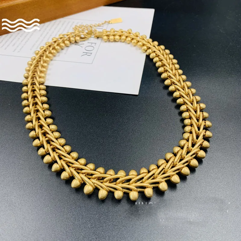 European and American Fashion New Rivet Chain Titanium Luxury Retro Wide Necklace
European and American Fashion New Rivet Chain Titanium Luxury Retro Wide Necklace