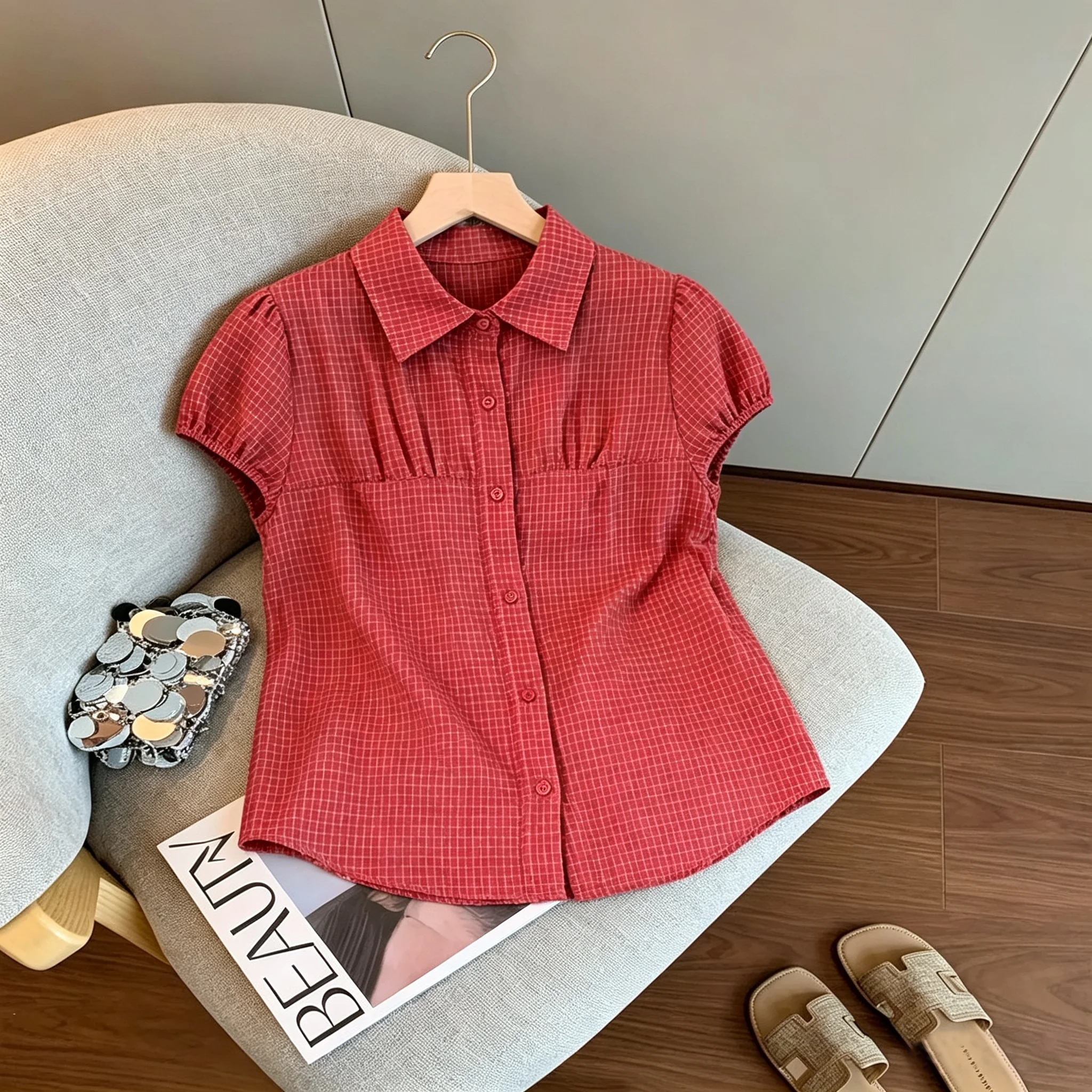 Retro Korean Red Plaid Waist-Cinching Short Sleeve Shirt Casual Loose Fit Bubble Sleeve Turn-down Collar Top for Men And Women
Retro Korean Red Plaid Waist-Cinching Short Sleeve Shirt Casual Loose Fit Bubble Sleeve Turn-down Collar Top for Men And Women