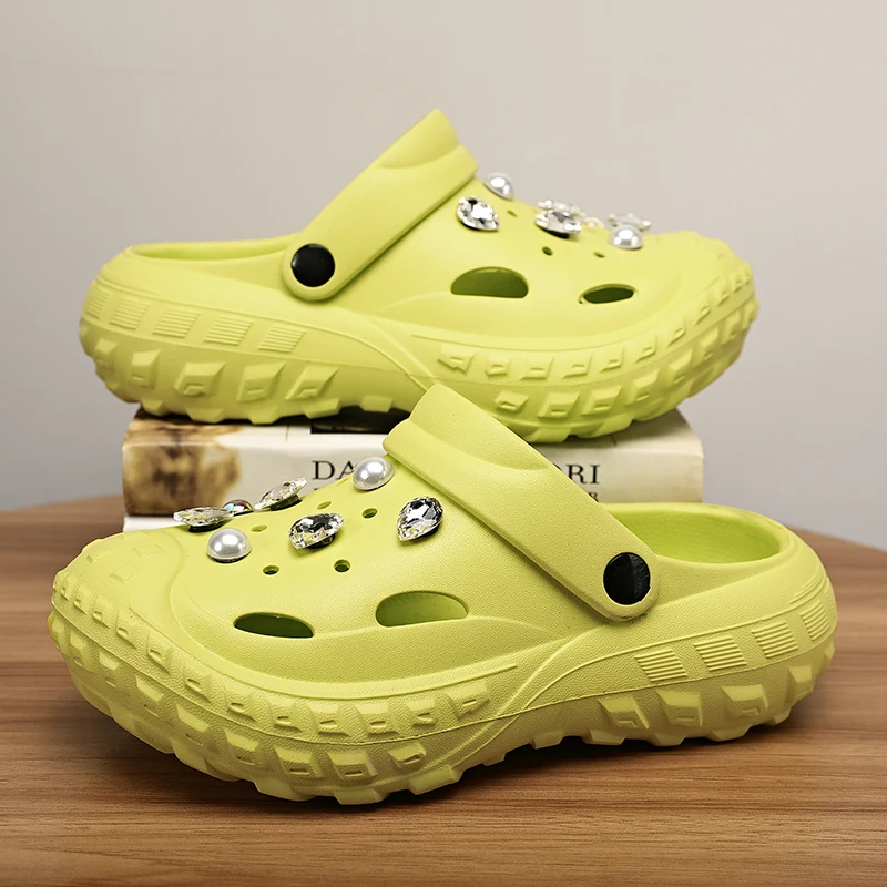 New Thick Hole Shoes Suitable For Outdoor Beach Slippers Fashionable EVA Anti Slip Toe Slippers Idoor Summer Women's Slippers
New Thick Hole Shoes Suitable For Outdoor Beach Slippers Fashionable EVA Anti Slip Toe Slippers Idoor Summer Women's Slippers