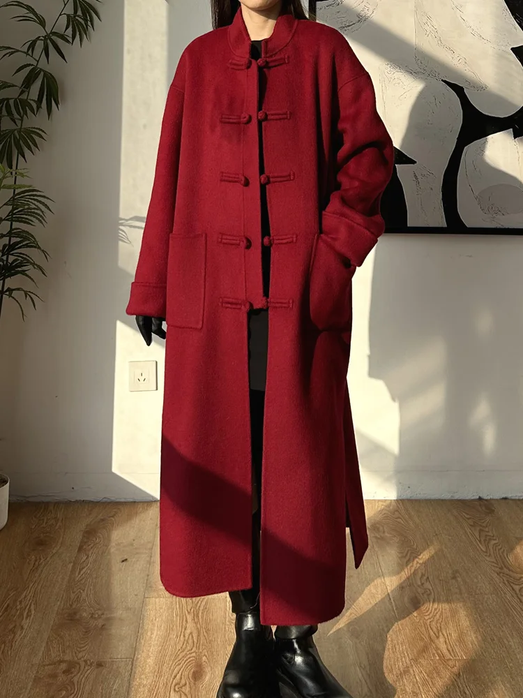 New Women Red Stand Collar Disc Buckle Double-sided Wool Coat Long Loose Fashion Woolen Coat Female Chinese Style Autumn Winter
New Women Red Stand Collar Disc Buckle Double-sided Wool Coat Long Loose Fashion Woolen Coat Female Chinese Style Autumn Winter