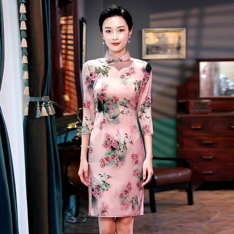 Cheongsam Qipao Women Dress Spring New High Quality Real Silk 3/4 Sleeve Temperament National Style Improved
Cheongsam Qipao Women Dress Spring New High Quality Real Silk 3/4 Sleeve Temperament National Style Improved