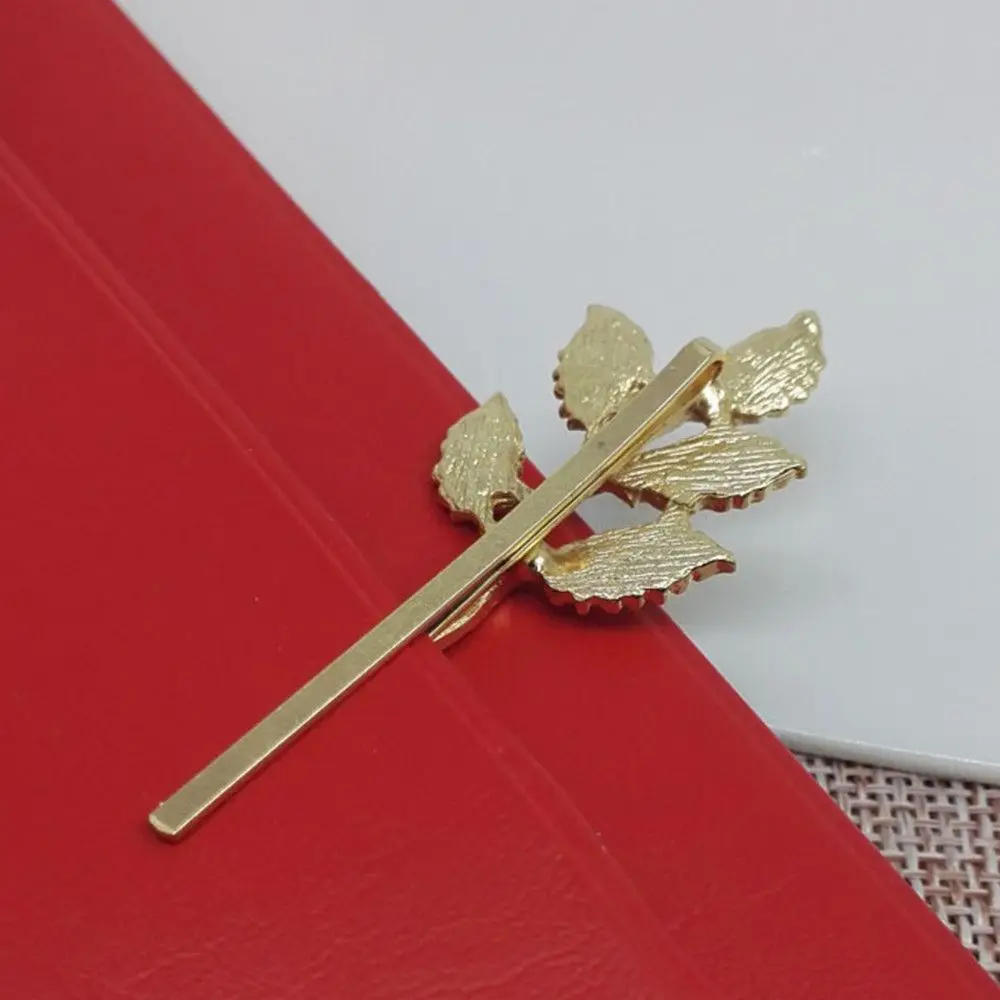 Fashion Bobby Pin Metal Leaf Shape Barrettes Women Hair Clip Bride Hairpins
Fashion Bobby Pin Metal Leaf Shape Barrettes Women Hair Clip Bride Hairpins