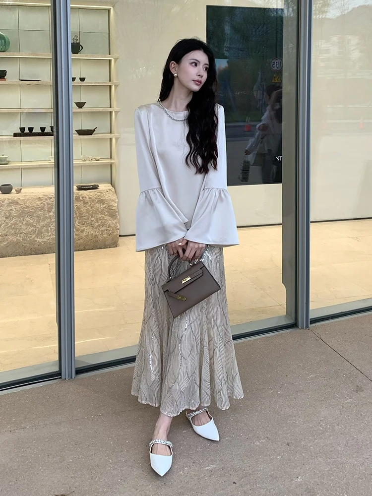 KUN【Ruched Luminous】Early Summer Heavyweight Satin Women's Casual Loose Elegant Design Top New Fashion Polyester Long Sleeve ...
KUN【Ruched Luminous】Early Summer Heavyweight Satin Women's Casual Loose Elegant Design Top New Fashion Polyester Long Sleeve ...