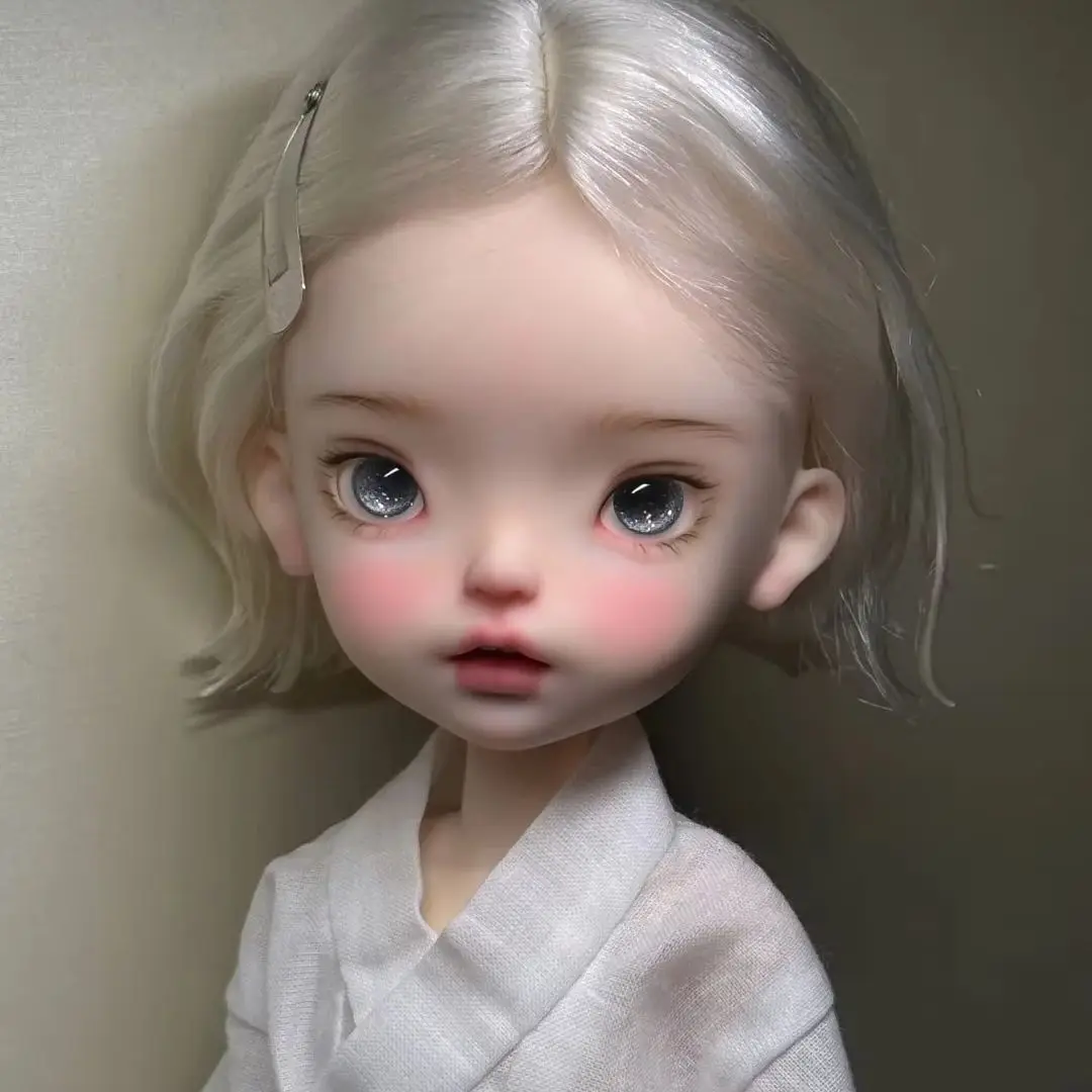 2026 1/6 Size SD BJD Doll xiaokiu Girl Big Head Cute Resin Toy Collectible Miniature Doll Birthday Gift for Doll Collectors
2026 1/6 Size SD BJD Doll xiaokiu Girl Big Head Cute Resin Toy Collectible Miniature Doll Birthday Gift for Doll Collectors